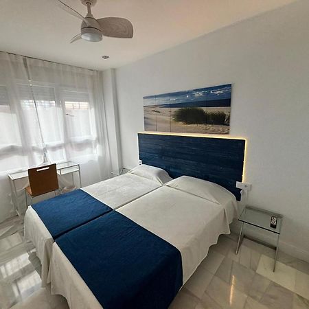 Apartamentos Turisticos Imar Cadix Extérieur photo