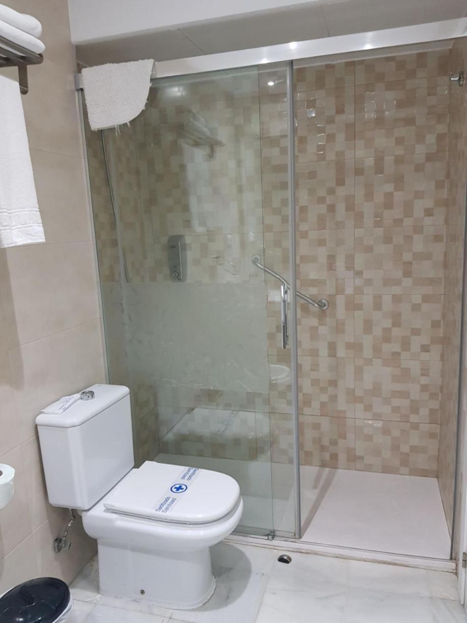 Apartamentos Turisticos Imar Cadix Extérieur photo